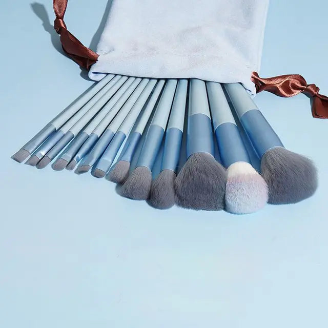 Makeup Brushes Set - Divine Beauty Care