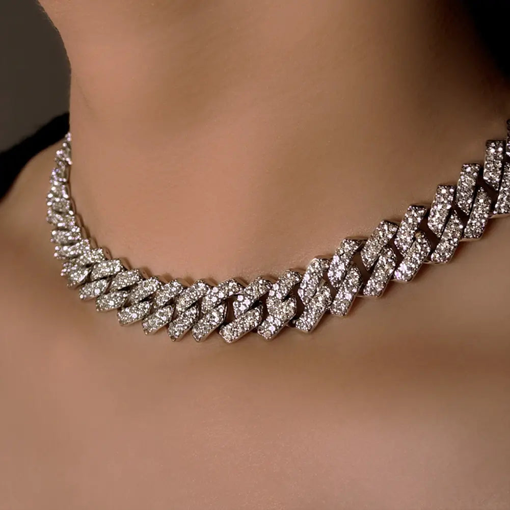 Choker Chain Jewellery - Divine Beauty Care